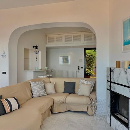 Ferienwohnung Porto Santo Stefano Vista Mare + Parcheggio Gratuito Exterior foto
