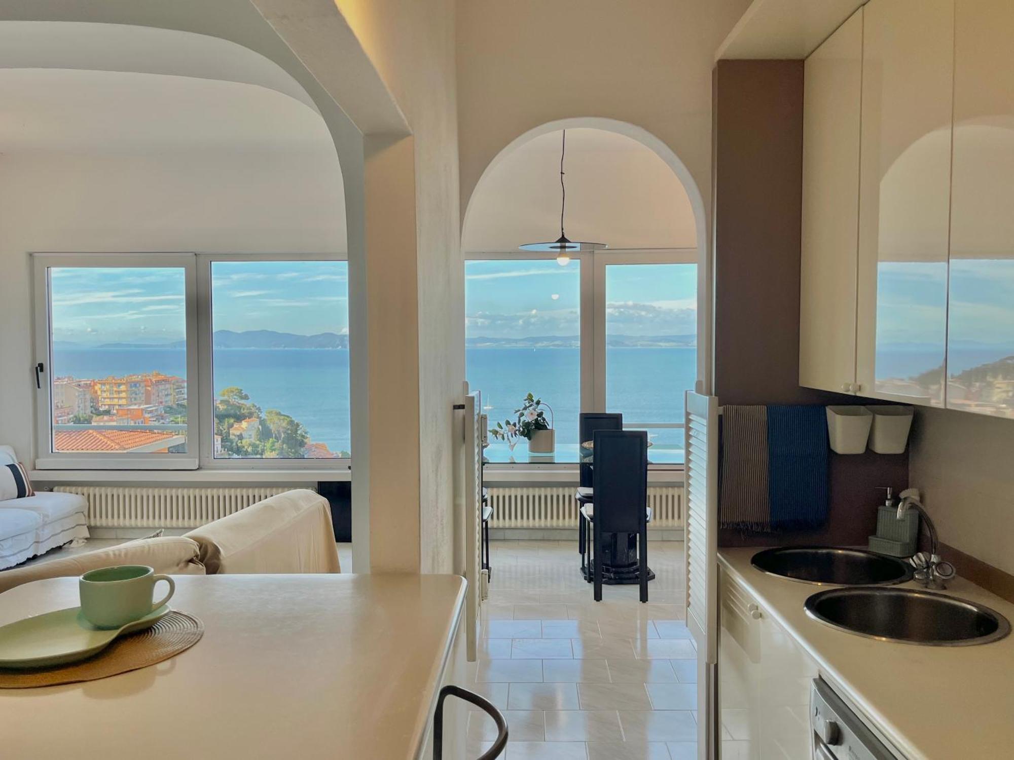Ferienwohnung Porto Santo Stefano Vista Mare + Parcheggio Gratuito Exterior foto