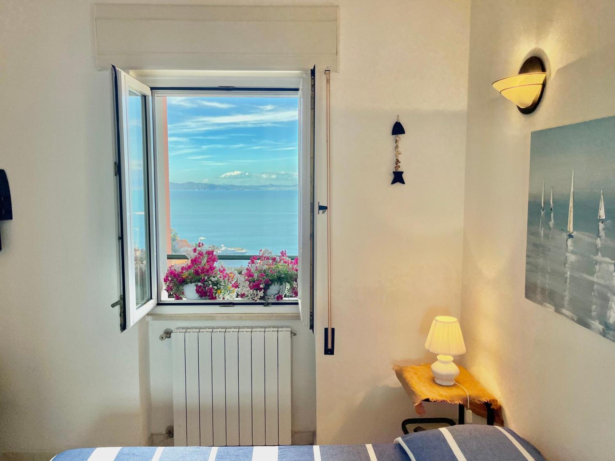 Ferienwohnung Porto Santo Stefano Vista Mare + Parcheggio Gratuito Exterior foto